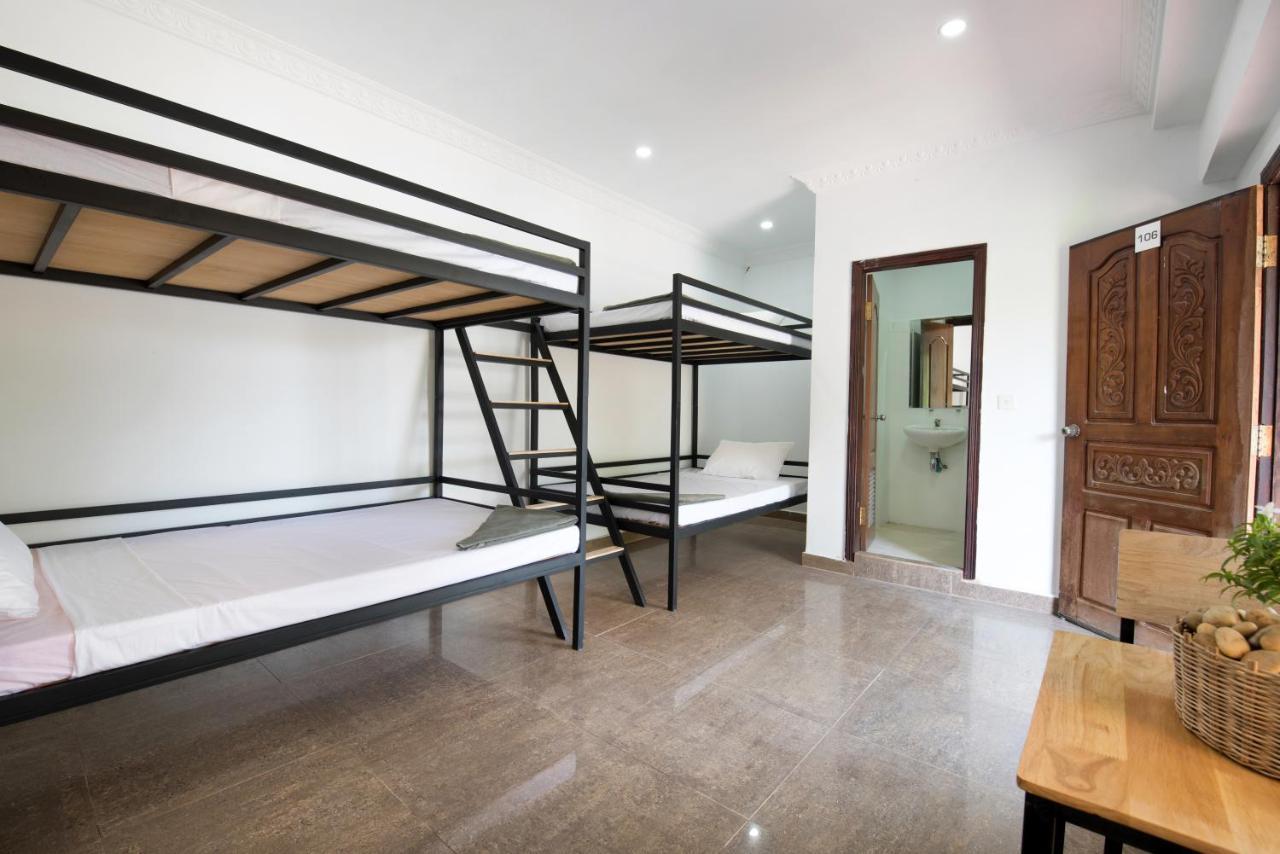 Barefoot Backpacker Resort Siem Reap Dış mekan fotoğraf