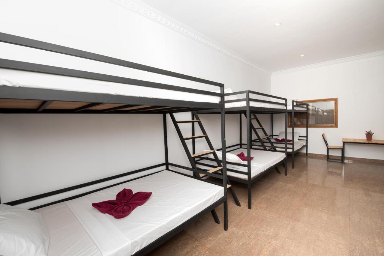 Barefoot Backpacker Resort Siem Reap Dış mekan fotoğraf