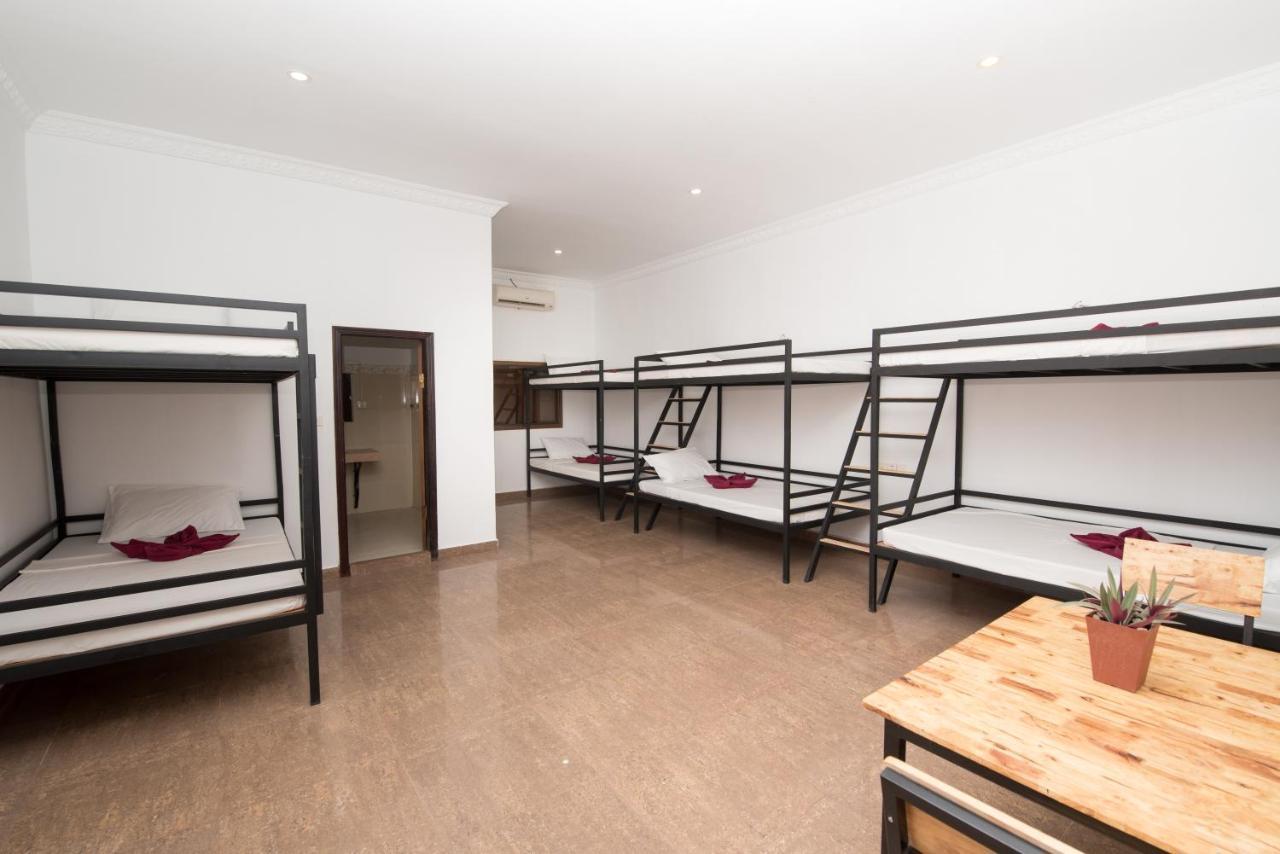 Barefoot Backpacker Resort Siem Reap Dış mekan fotoğraf
